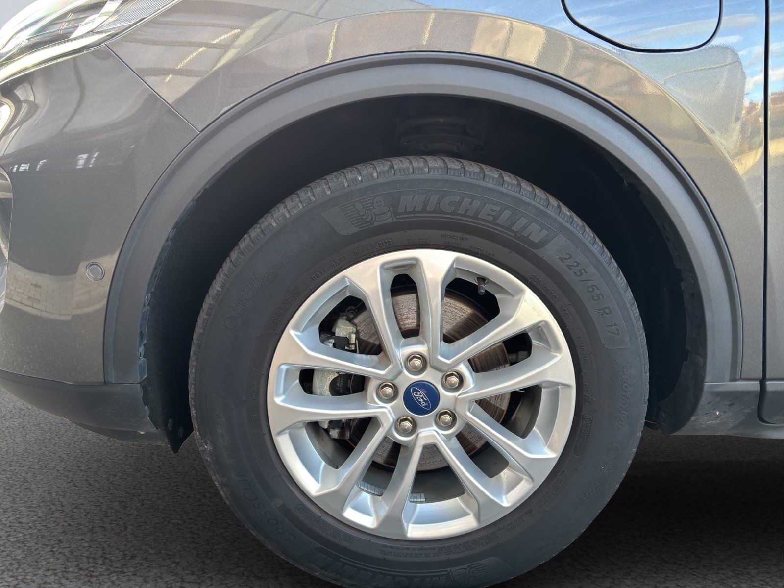 Fahrzeugabbildung Ford Kuga Plug-In Hybrid Titanium