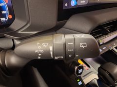 Toyota Land Cruiser 2,8 D-4D 151 kW AWD AHK – Bild 27