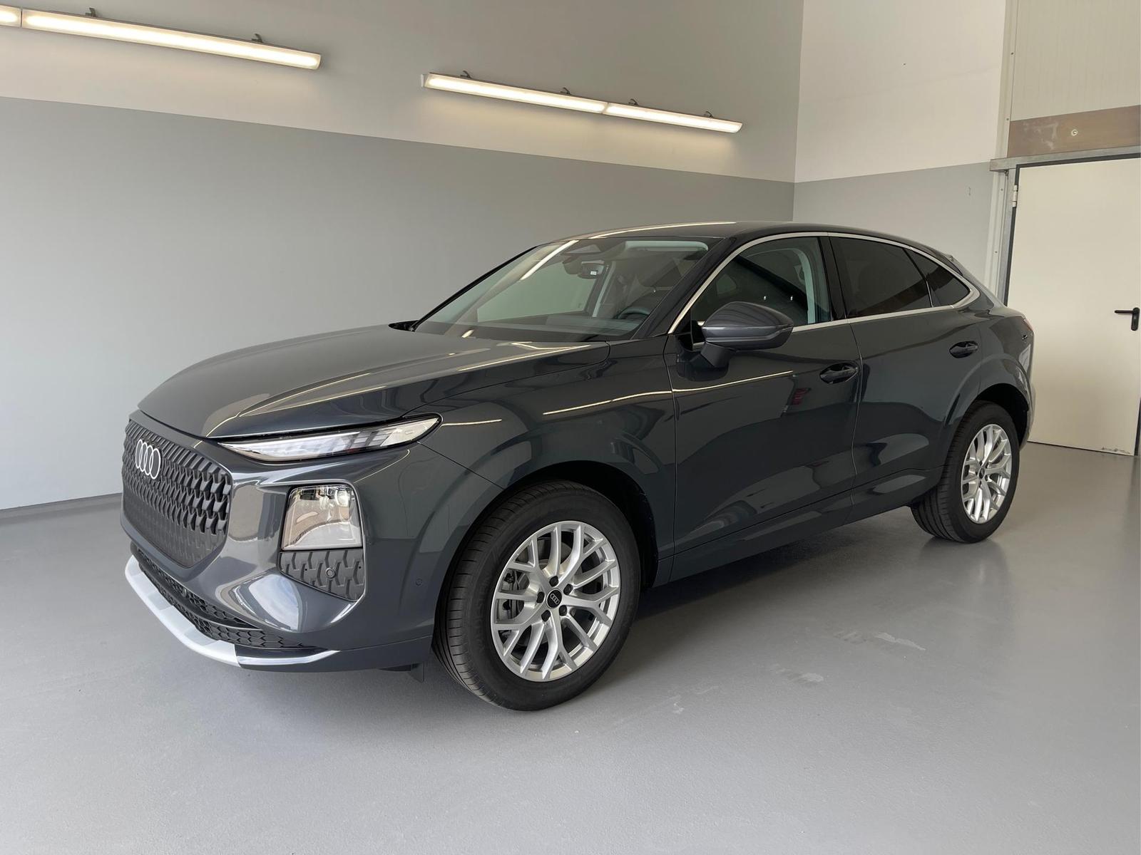 Audi Q3 Sportback NEU TFSI quattro Tech+AHK+LEDPlu...