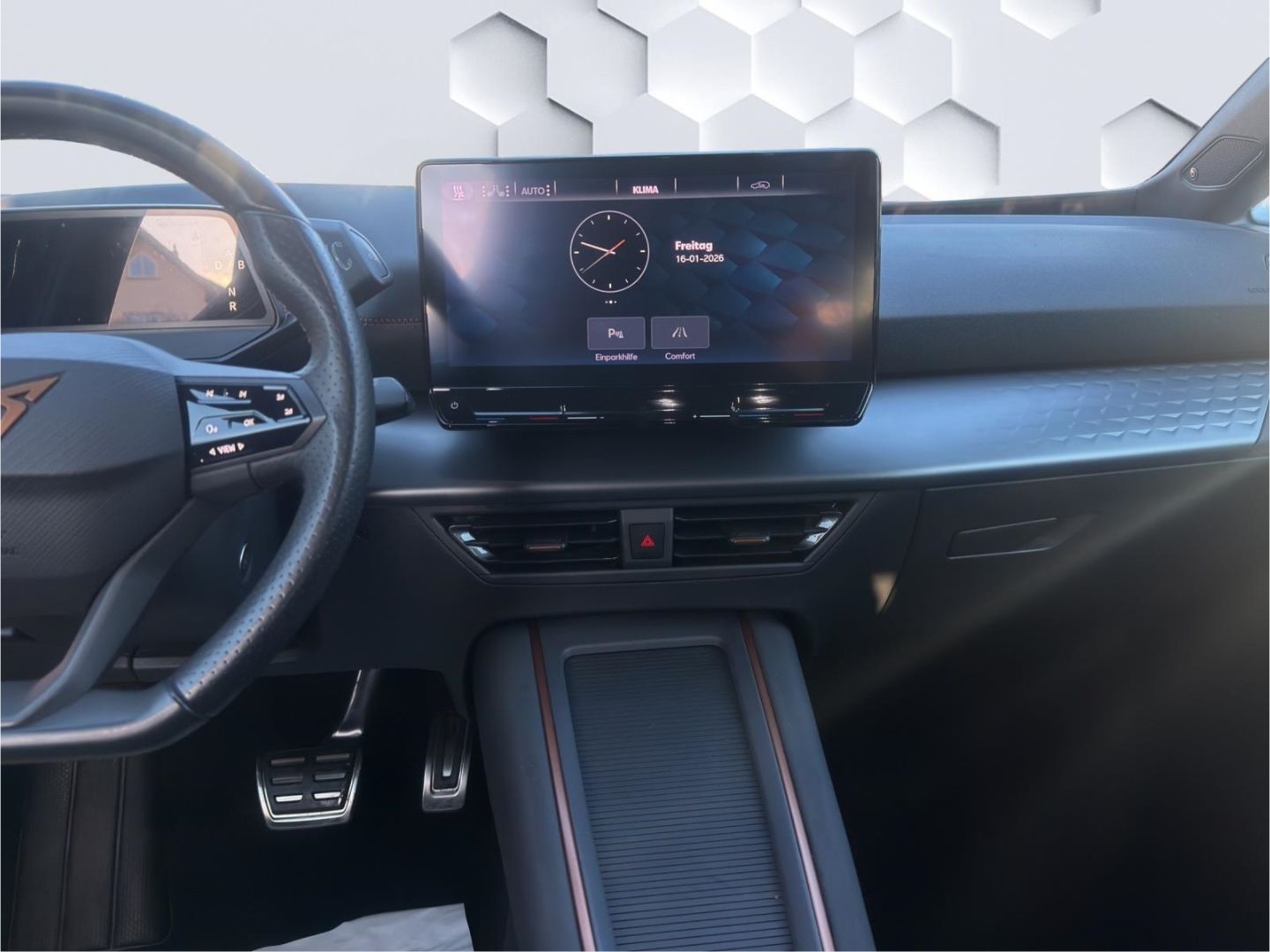 Born 150 kW 150kW LED HuD GJR ACC ParkLenkAssist