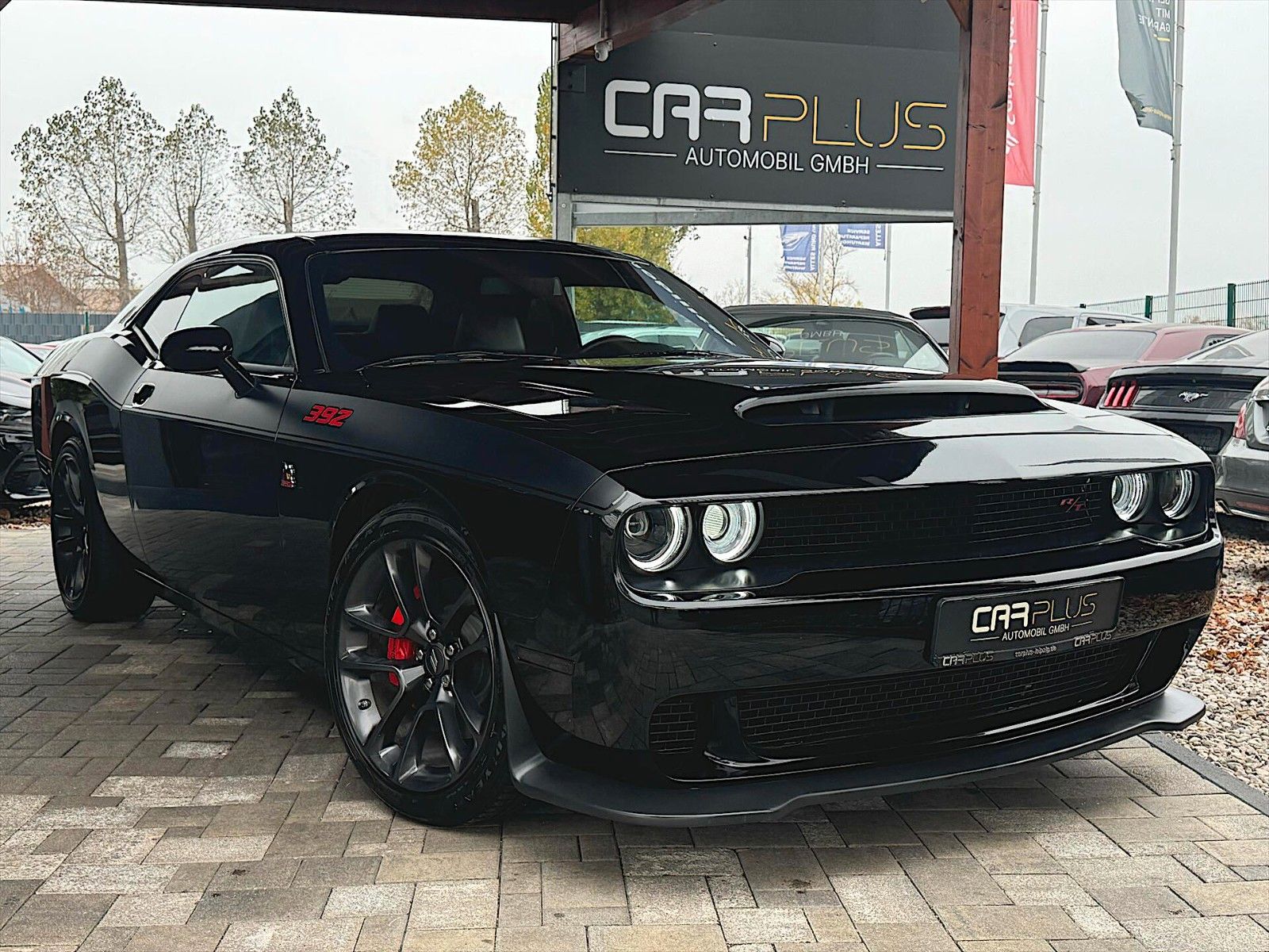 Fahrzeugabbildung Dodge Challenger 6.4 V8 SRT 392 SCAT PACK Performance