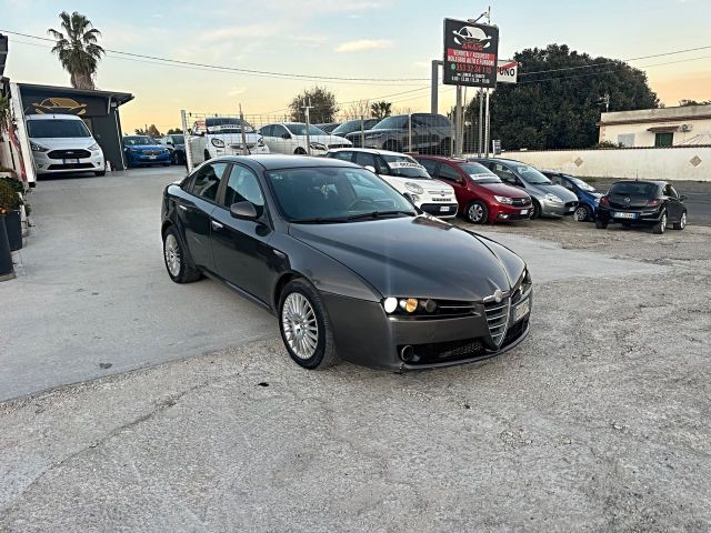 Alfa Romeo 159 1.9 JTDm 16V Exclusive