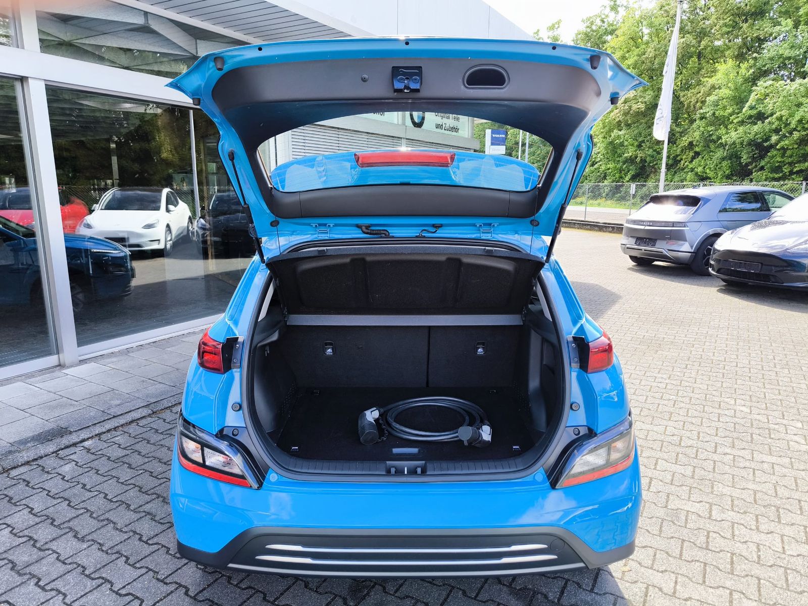 Fahrzeugabbildung Hyundai KONA Elektro LED+NAVI+KAM+TEMP+DAB+CARPL