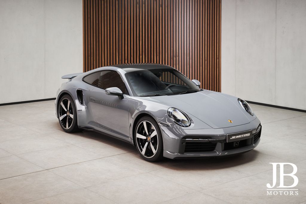 Porsche 992