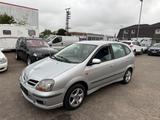 Nissan Almera Tino 2,0 CVT Elegance *AUTOMATIK*165TKM - silberne Nissan Almera Tino
