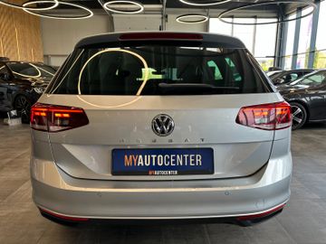 Volkswagen Passat *KEYLESS*ACC*AHK*NAV*3-ZONEN*LED*