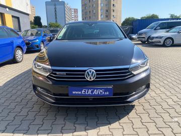 Volkswagen Passat Variant - 2