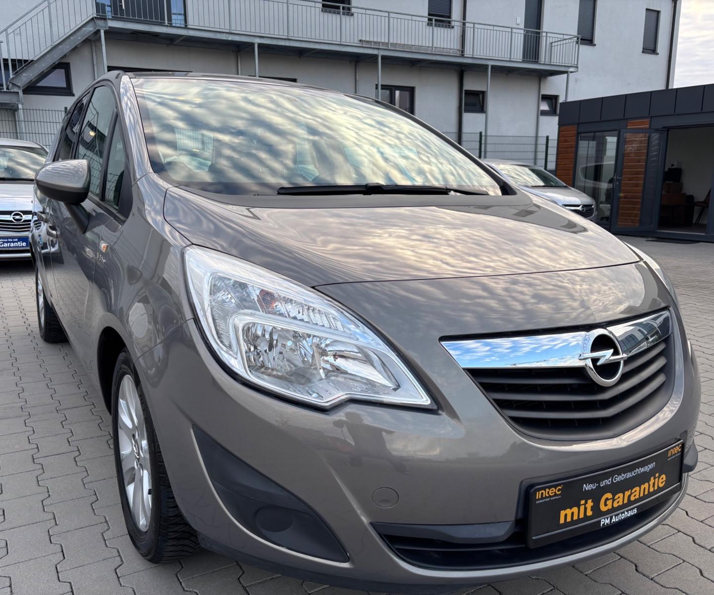 Opel Meriva B Active/Automat/140ps/TÜV Neu