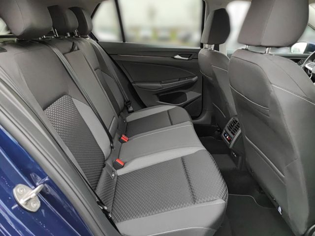 Golf 8 VIII Active eTSI 1.0 TSI 81kW 7-Gang
