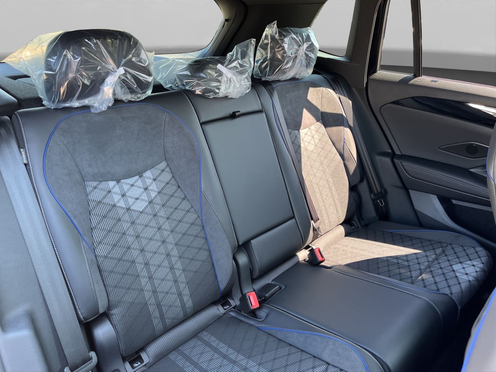 Volkswagen Tiguan - Bild 21