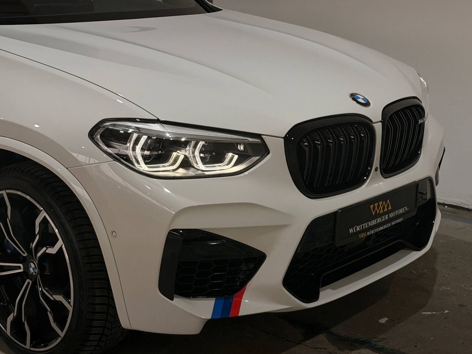 BMW X4 M Competition DRIVERS H&K HuD 360° CARBON foto 10
