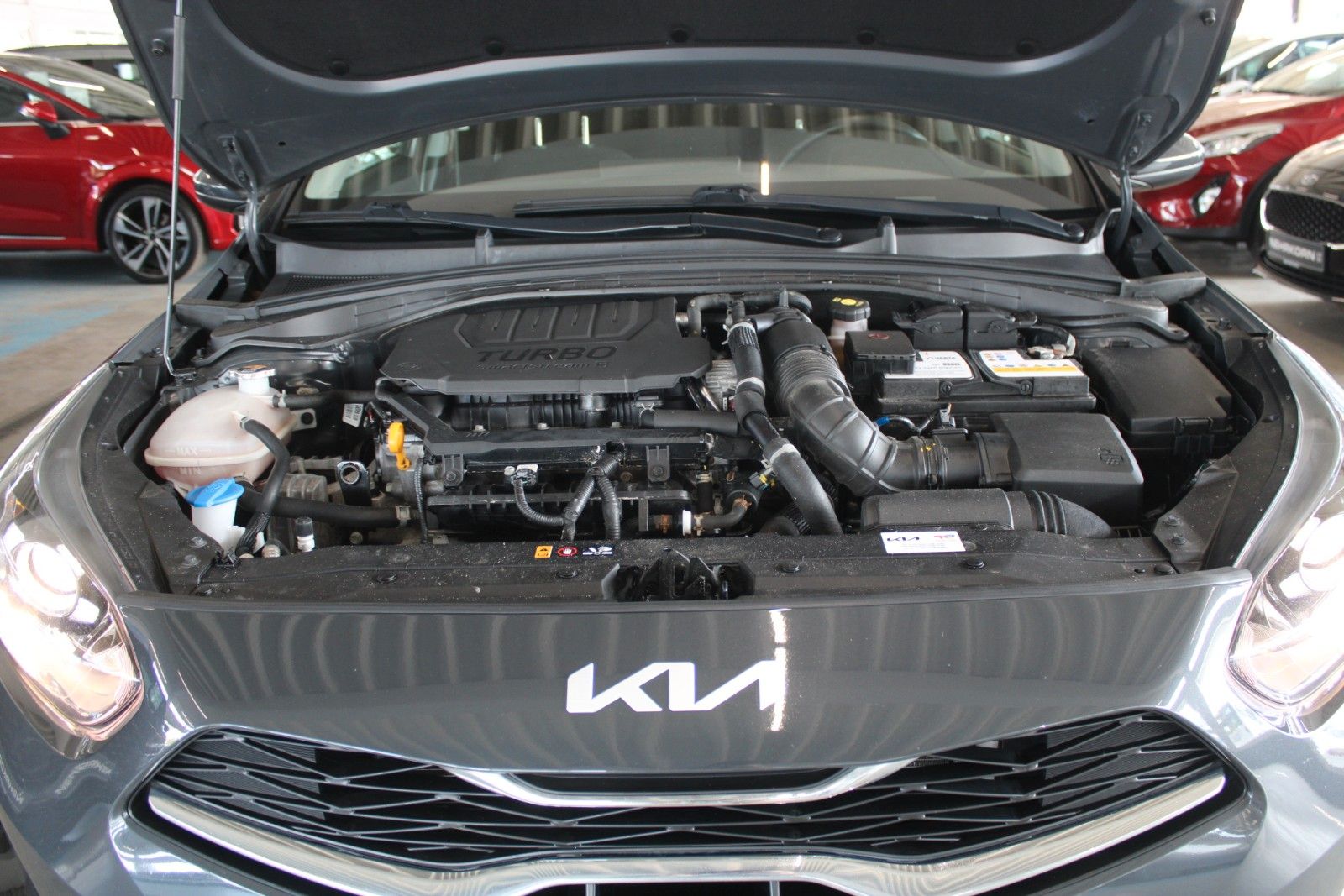 Fahrzeugabbildung Kia cee'd SW 1,5T Prestige Aut. SHZ LHZ ACC CAM uvm.