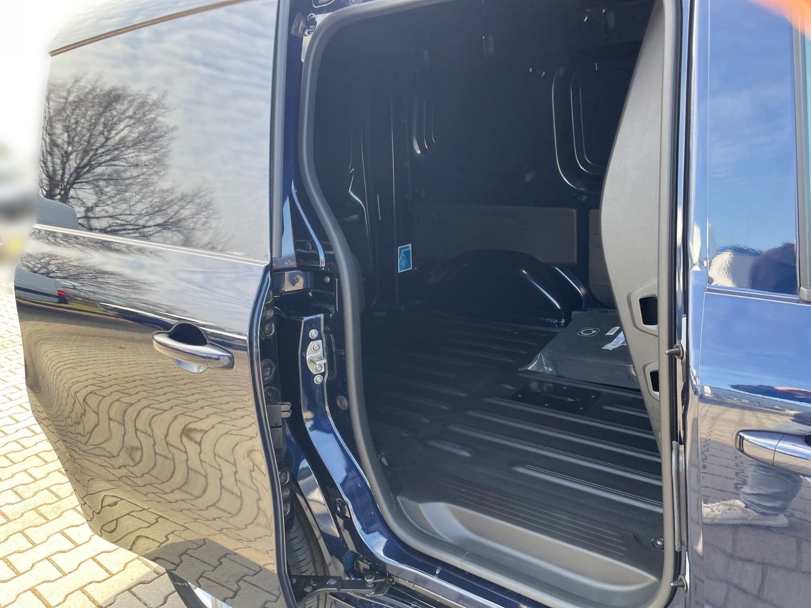 Fahrzeugabbildung Mercedes-Benz eCitan Kasten 2 Sitze AHK LED Navi RFK SHZ