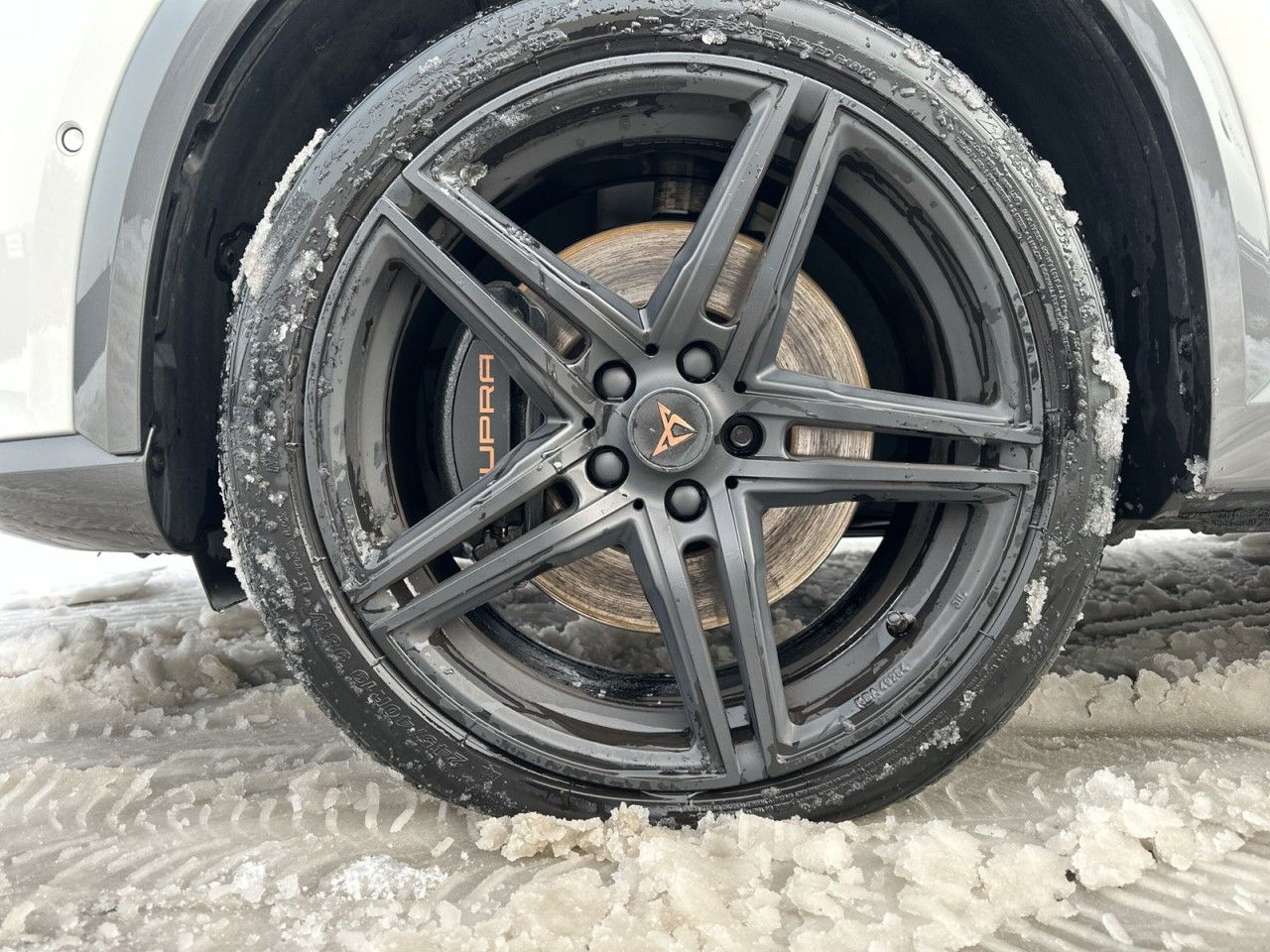 Fahrzeugabbildung CUPRA Formentor VZ 2.0 TSI 245 PS DSG