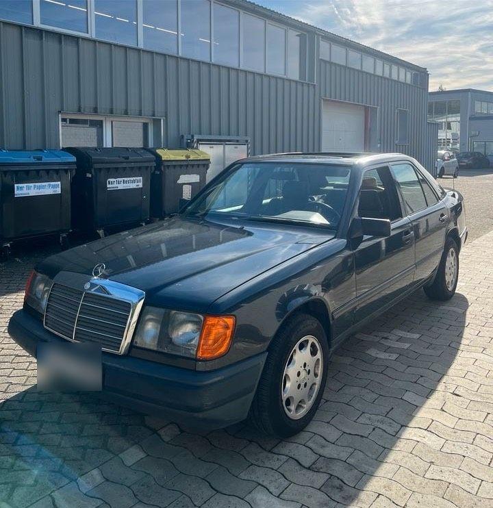 Mercedes-Benz 200