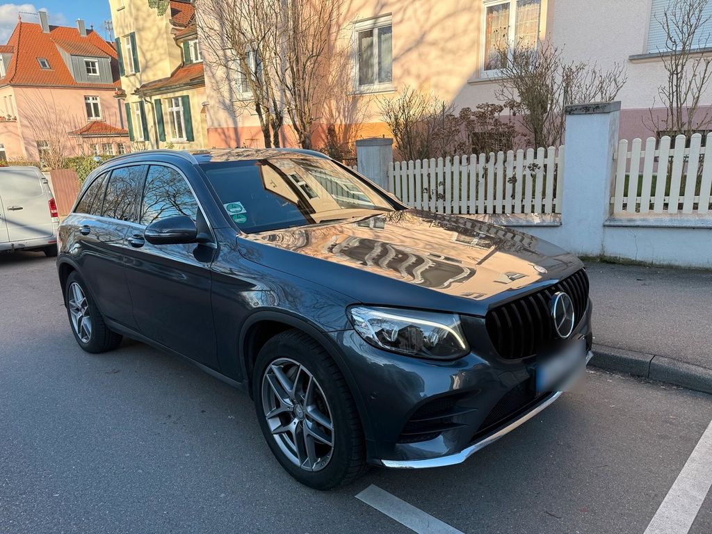 Image of Mercedes-Benz GLC 250