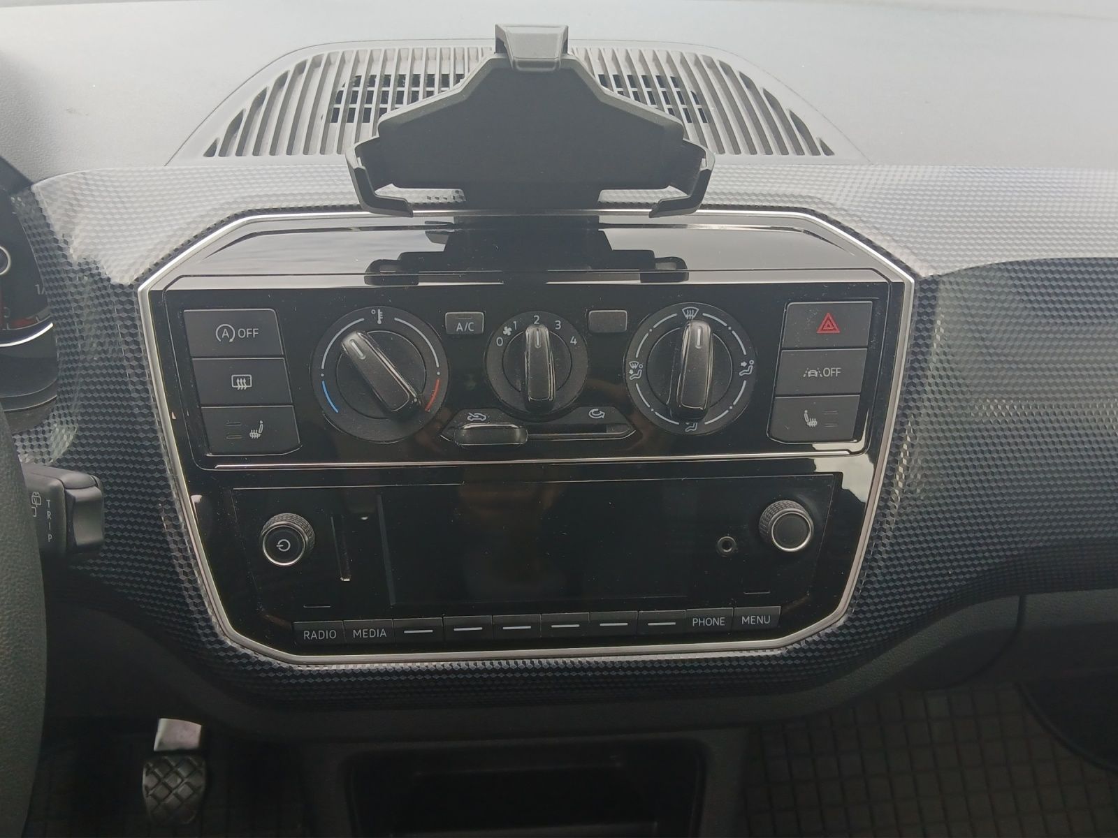 Fahrzeugabbildung Volkswagen up! Klima SHZ Tempomat RFK
