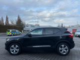 Volvo XC 40 XC40 Momentum Pro 2WD - Volvo XC40: Momentum