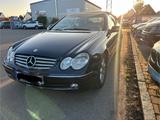 Mercedes-Benz CLK 240 ELEGANCE Cabrio  - blaue Mercedes-Benz CLK 240
