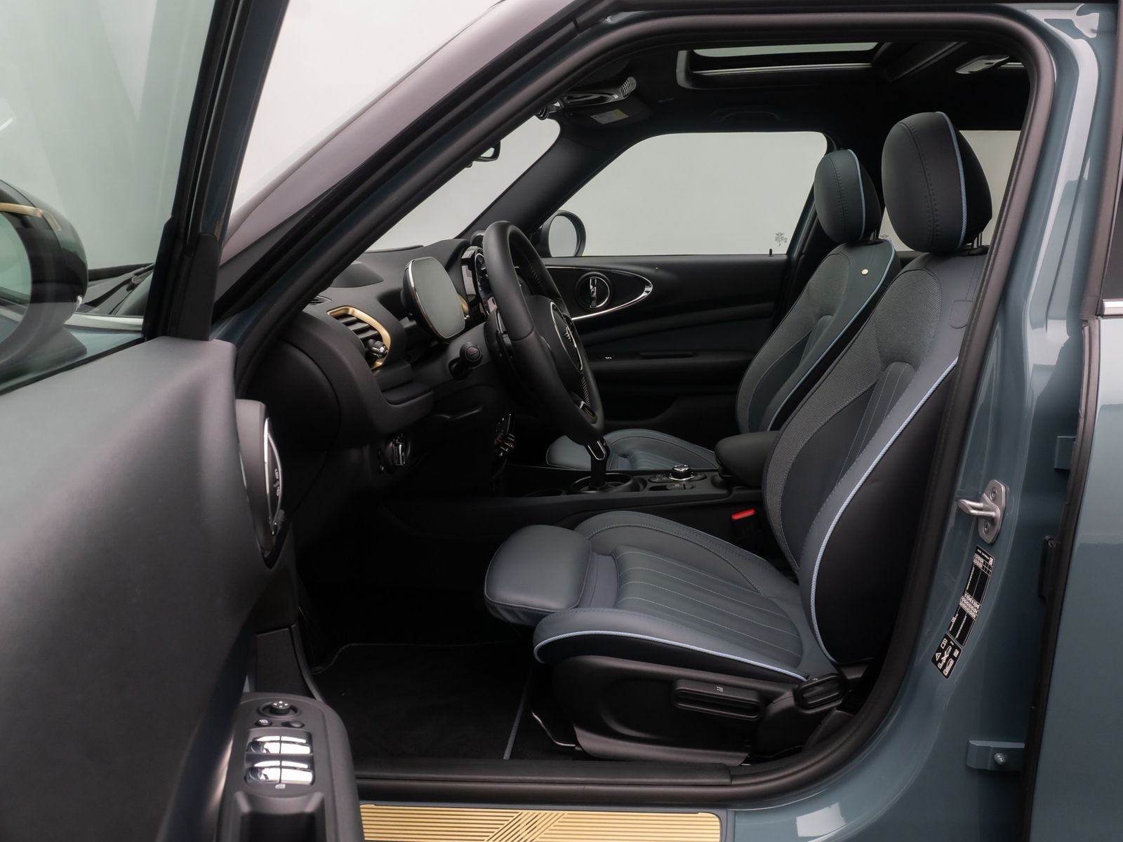 Fahrzeugabbildung MINI John Cooper Works Clubman ALL4 HUD Kamera VOLL