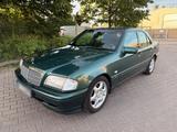 Mercedes-Benz Mercedes W202 C200 - gebrauchte Mercedes-Benz C 200 aus dem Jahr 1999