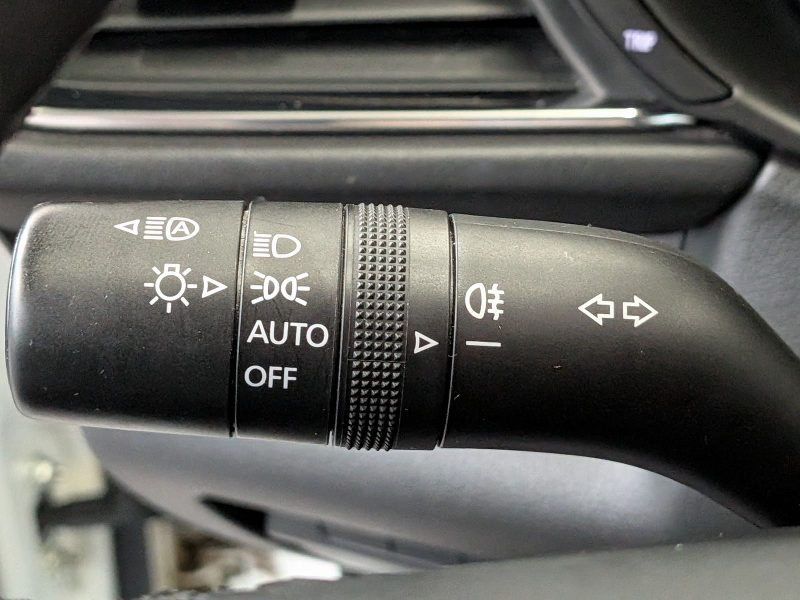 Fahrzeugabbildung Mazda CX-30 Selection 2WD LED Design ACC BOSE HUD CAM