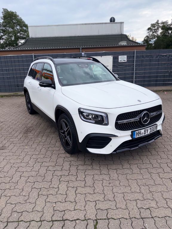 Image of Mercedes-Benz GLB 250