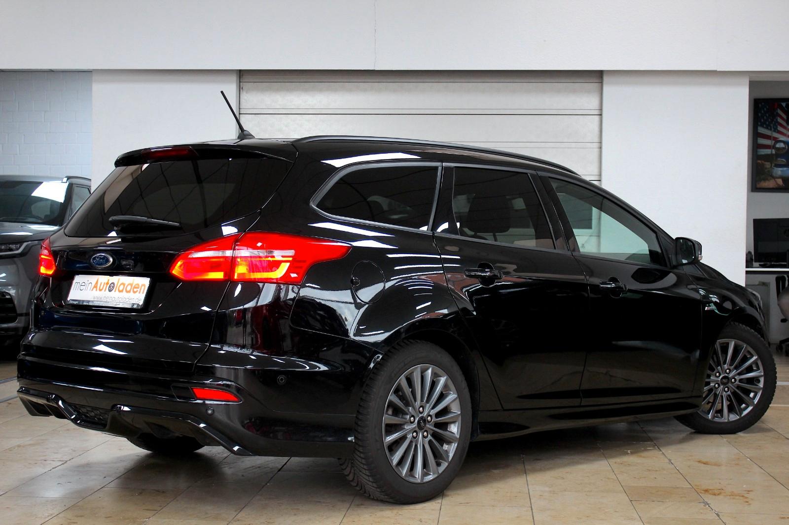 Ford Focus 1,0 ST-Line Turnier 140PS *NAVI*LED*SHZ*