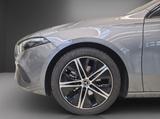 Mercedes-Benz A 180 Progressive*NIGHT*Totwinkel*LED*SHZ*18"*++ - gebrauchte Mercedes-Benz A 180 aus dem Jahr 2024