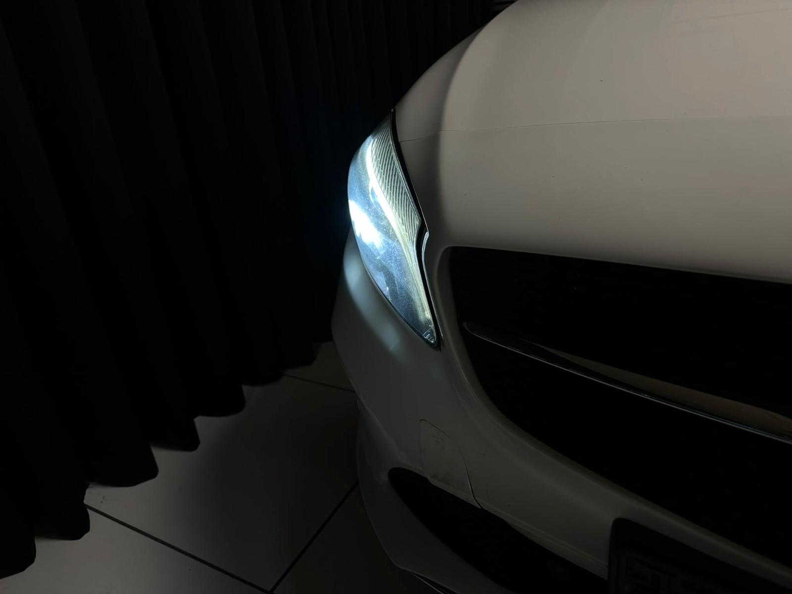Mercedes-Benz A200 2015 — photo 5