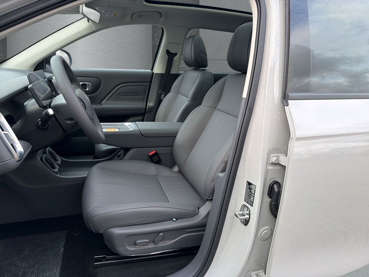 Leapmotor B10 - Bild 8