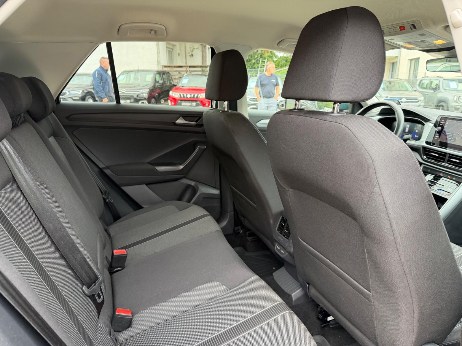Volkswagen T-Roc Life, миниатюра 27