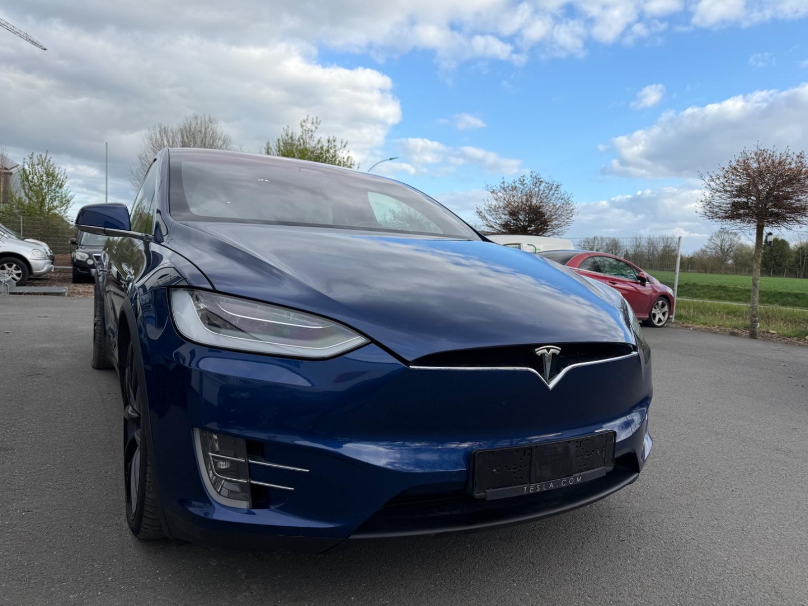 Tesla Model X Long Range