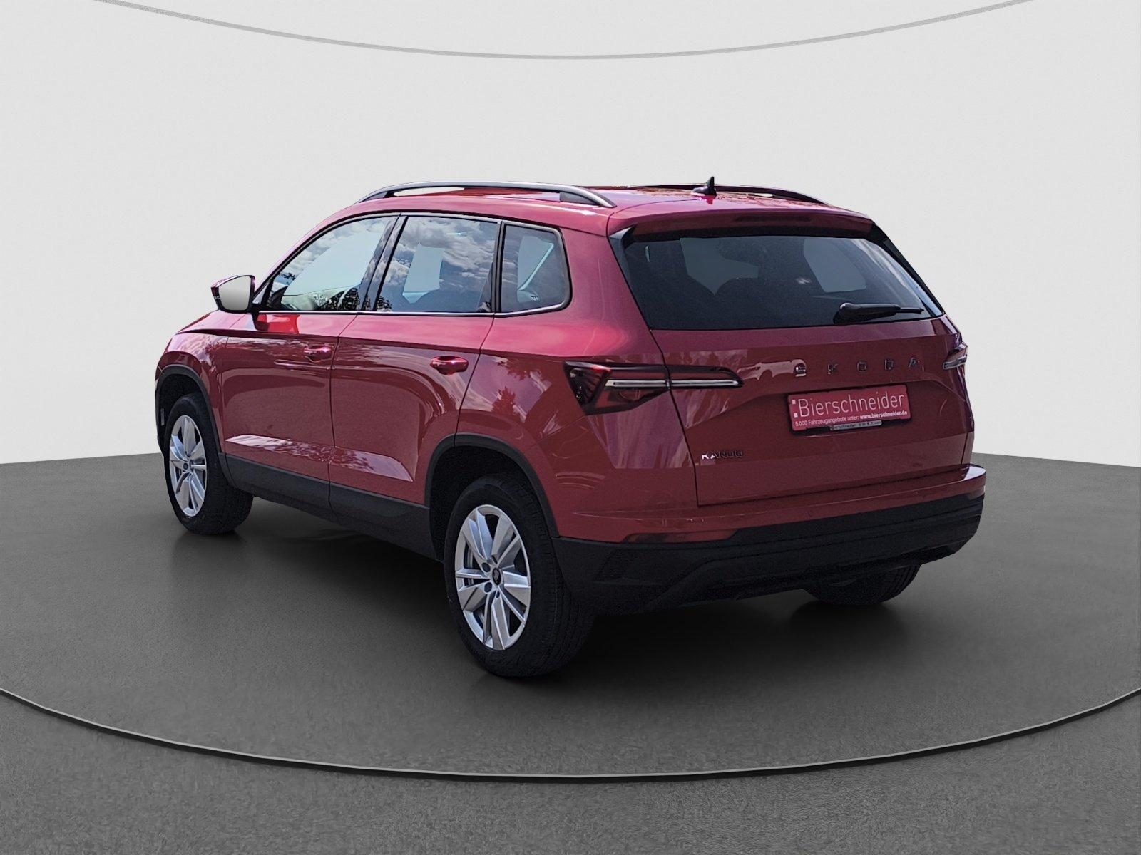Skoda Karoq 2.0 TDI DSG Selection AHK NAV RFK ACC PDC