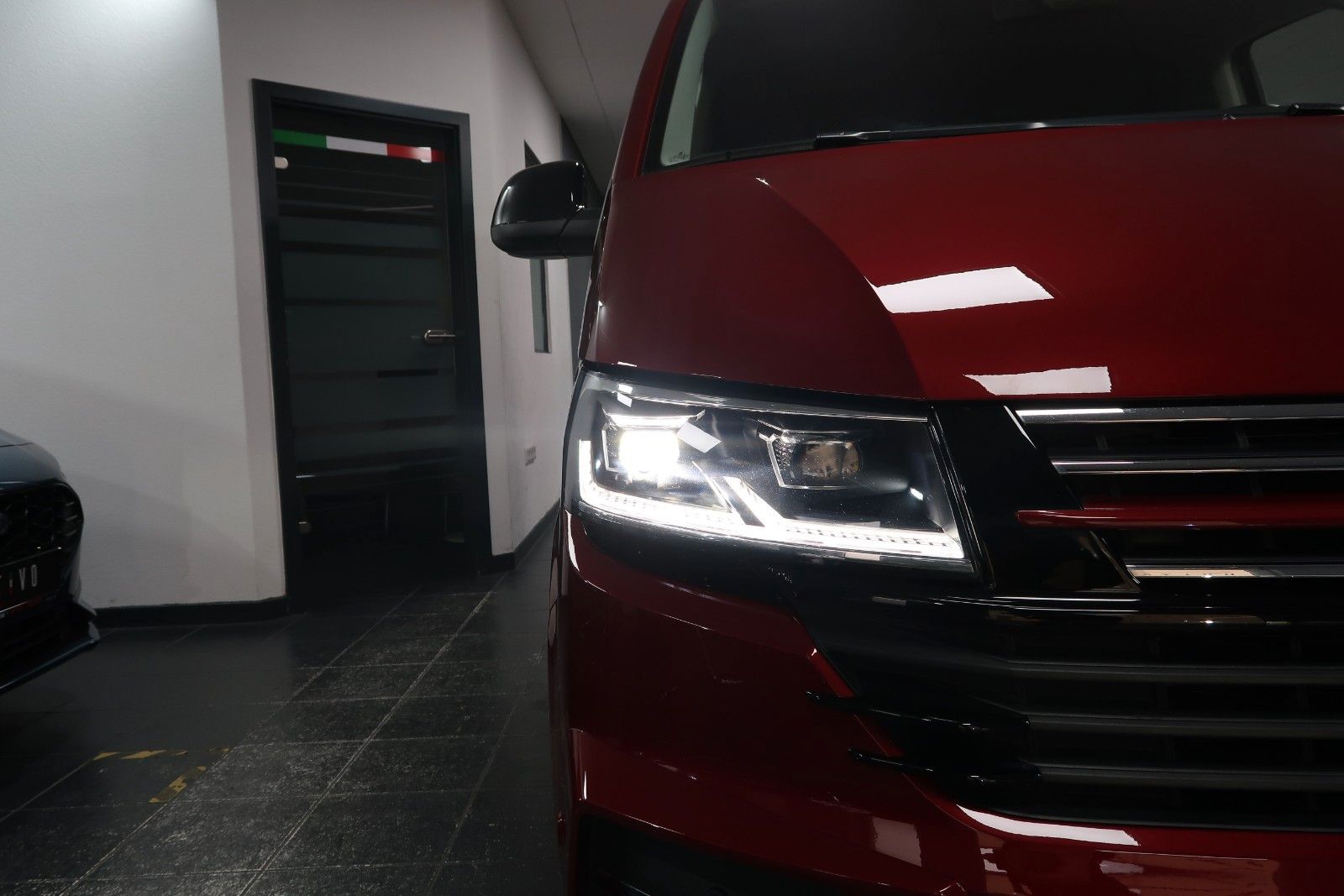 Volkswagen T6.1 ABT 230PS AHK 4MOTION Generation Six 1Hand foto 9
