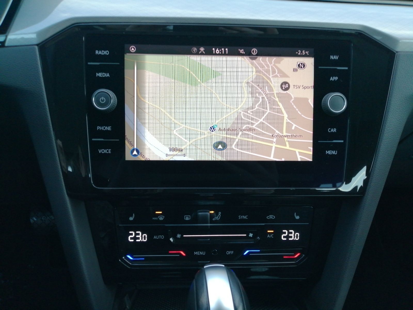 Volkswagen Passat Variant - Bild 13