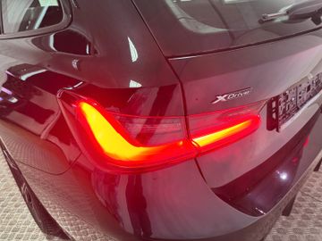 BMW 330 i Touring xDrive M Sport Navi LED Kamera
