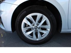 Fahrzeugabbildung Skoda Fabia Ambition 1.0 Apple CarPlay,Android Auto,Wi