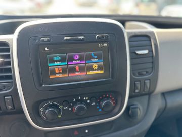 Renault Trafic - 11
