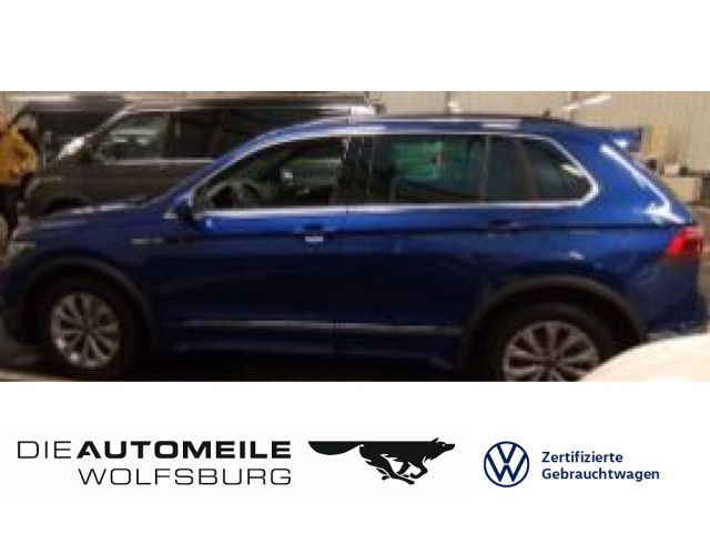 Volkswagen Tiguan 2.0 TDI DSG R-Line HeadUp/Matrix/Stand/AH