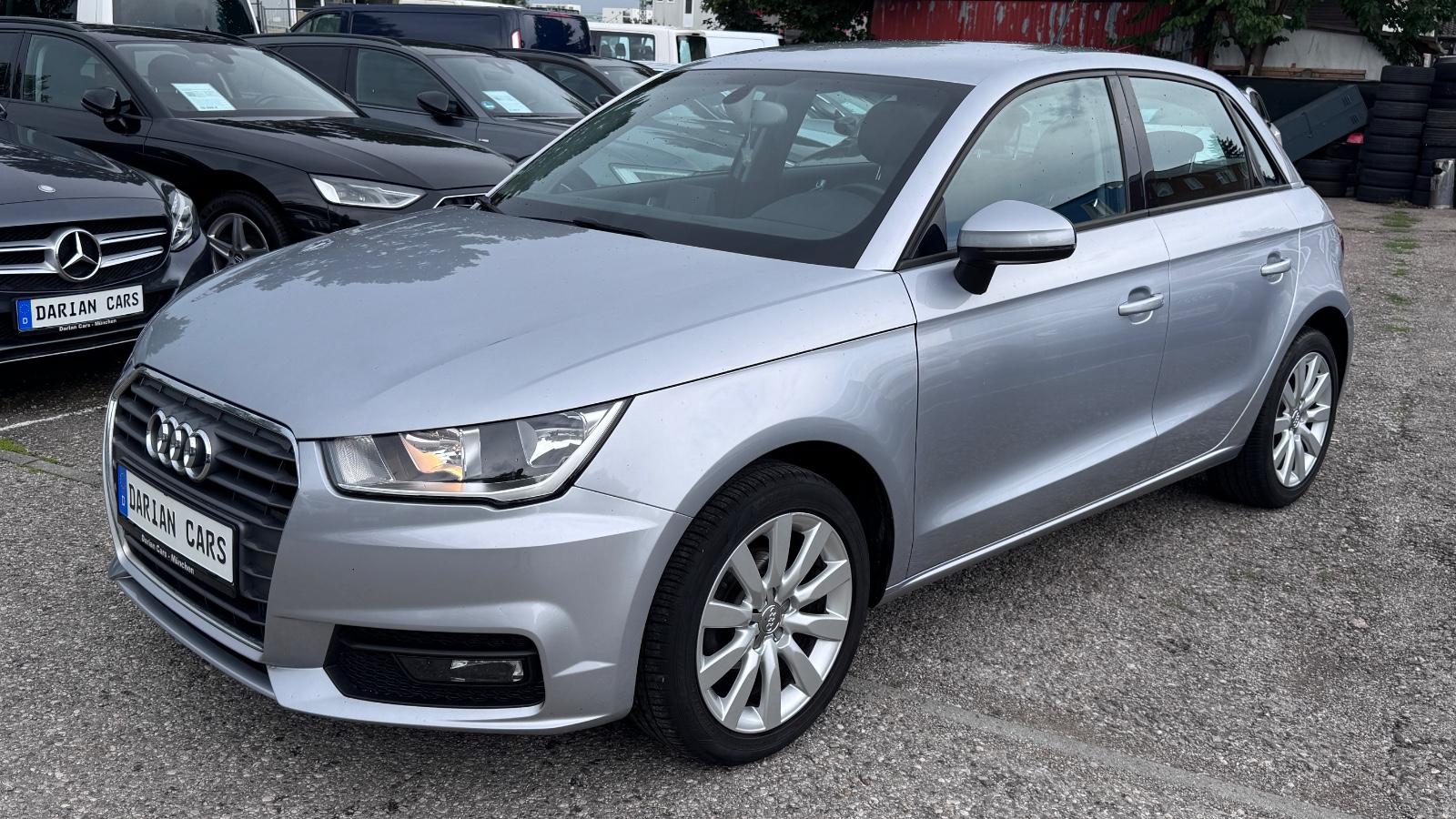 Audi A1 Sportback Navi Klimaautomat Pdc