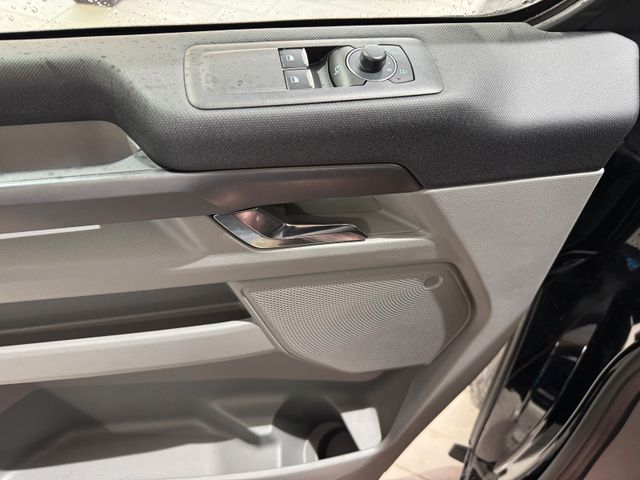 Ford Tourneo Custom 2.0 EcoBlue L1 Titanium