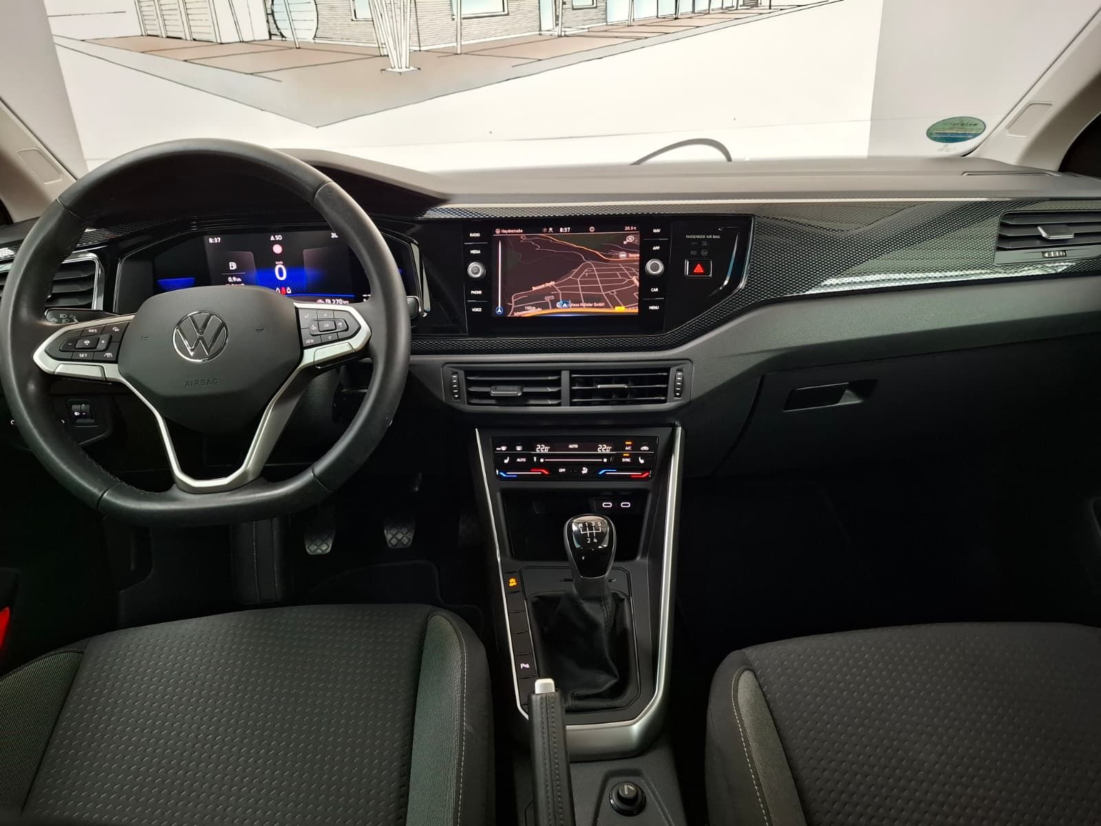 Fahrzeugabbildung Volkswagen Polo Life 1,0 TSI +IQ.Drive + Navi + Licht+Sicht