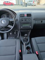 Volkswagen Touran Trendline TÜV neu Ahk - Volkswagen Touran aus 2005
