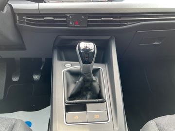 Volkswagen Golf VIII Life 1,5 l TSI 130PS 6-Gang