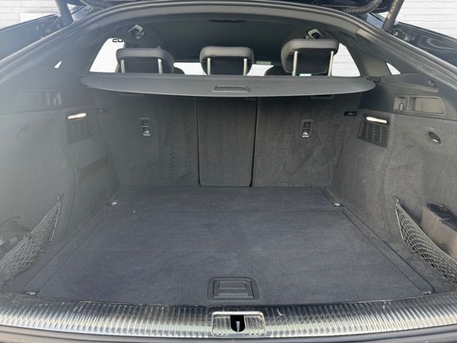 Fahrzeugabbildung Audi Q5 Sportback advanced 40 TDI quattro 204 PS S-li