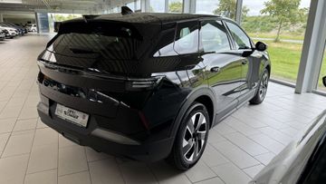 Fotografie 3 des Opel Grandland (X) Grandland 1.2 DI Hybrid 48 V Automatik Edition (
