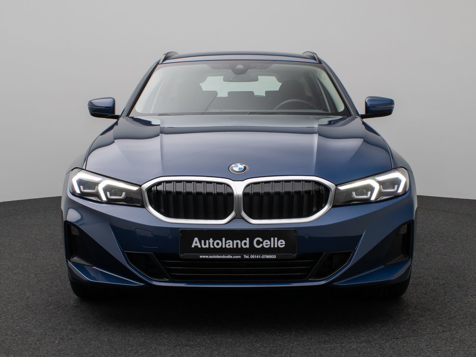 Fahrzeugabbildung BMW 318i DAB CockPit+ Widscreen Geschwindigkeitsreg