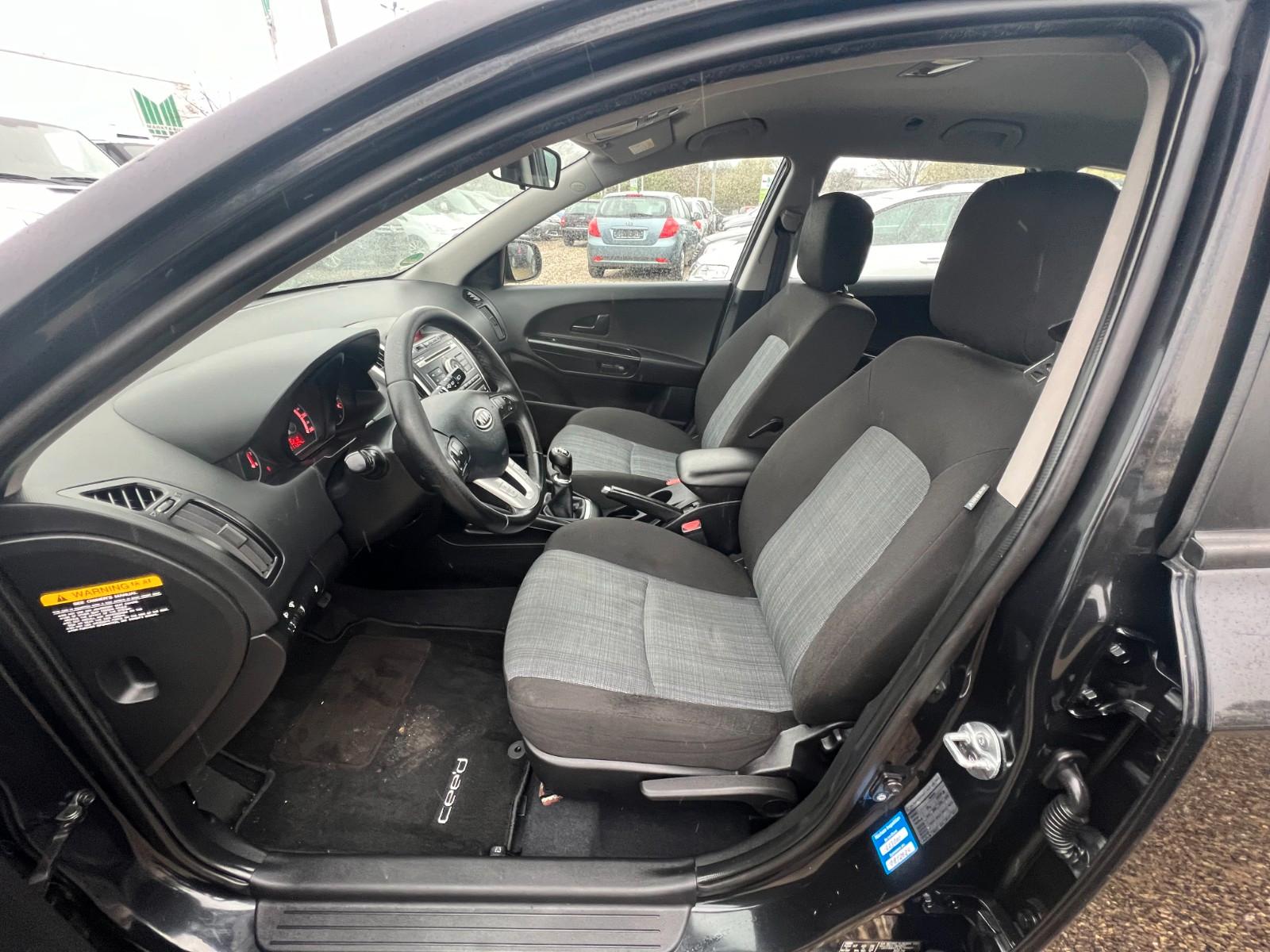 Kia Ceed Sportswagon Vision 1.6    Nr. 51