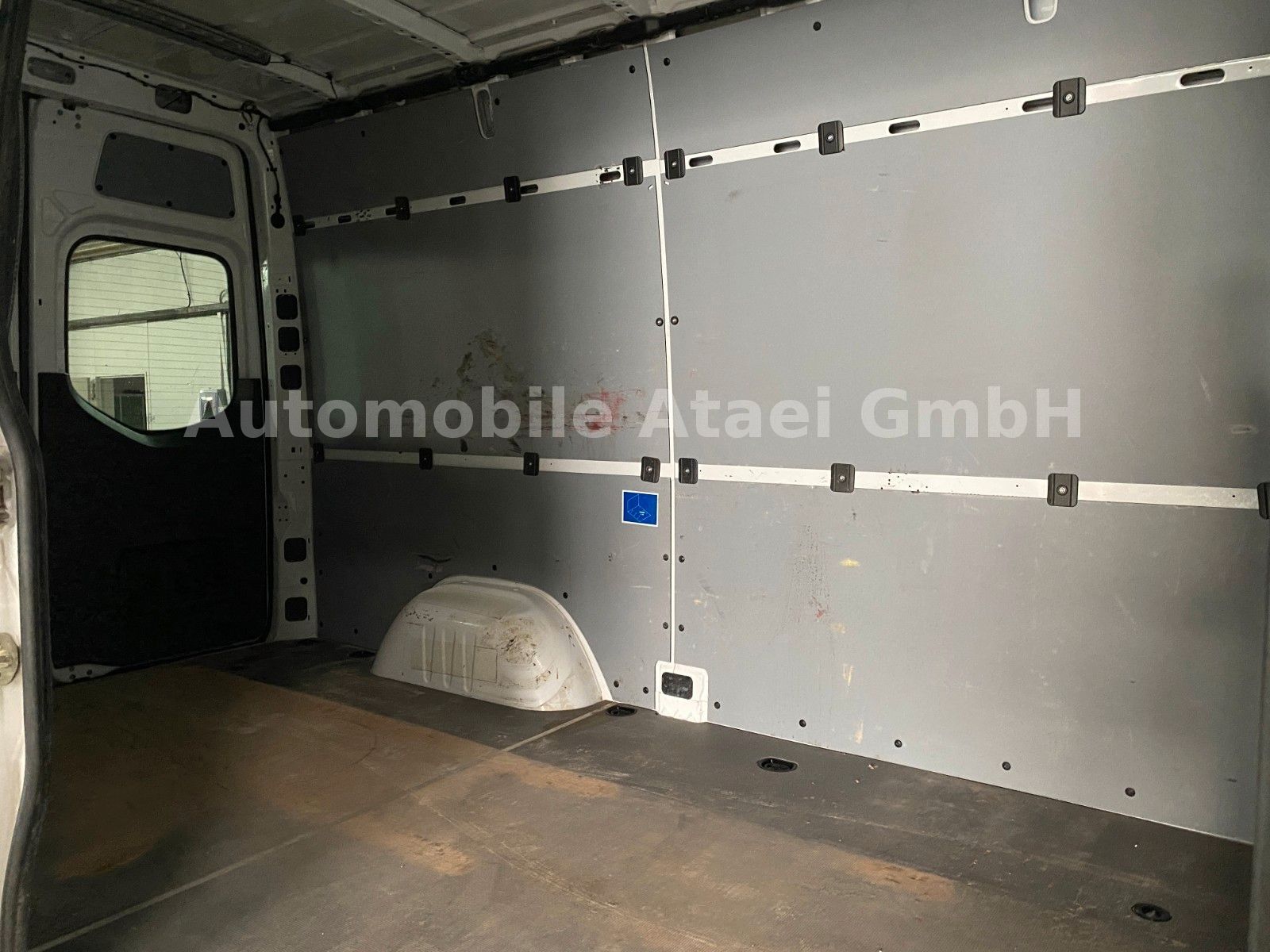 Fahrzeugabbildung Mercedes-Benz Sprinter 316 CDI AHK+ NAVI+ 1.HAND (2003)